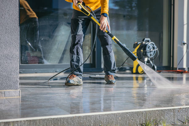 Pressure Washing Services for Businesses in Boston, MA